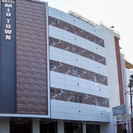 Hotel Midtown فَدودارا المظهر الخارجي الصورة