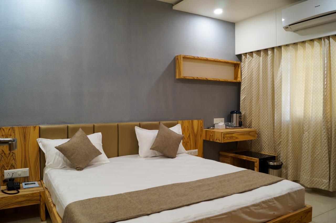 Hotel Midtown فَدودارا المظهر الخارجي الصورة