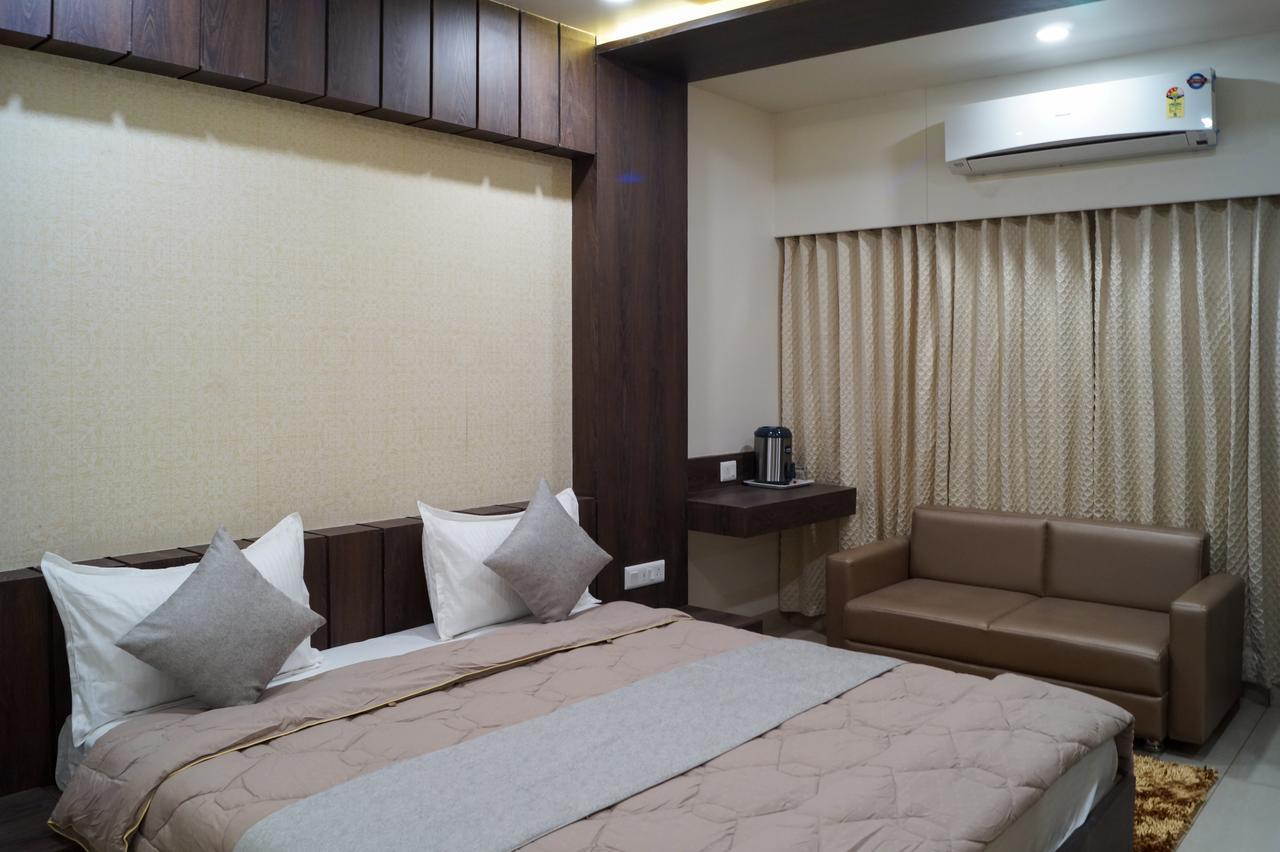 Hotel Midtown فَدودارا المظهر الخارجي الصورة