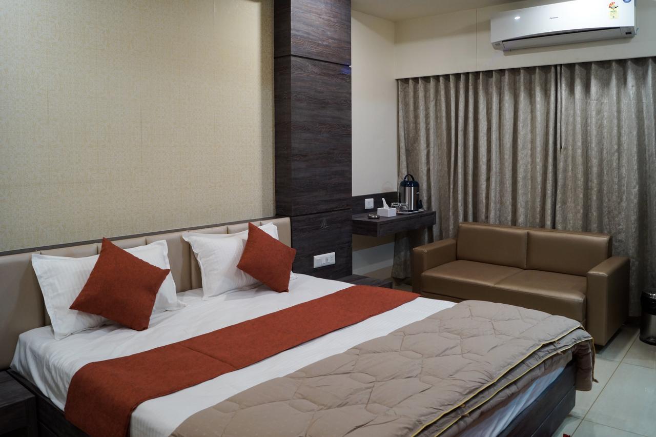 Hotel Midtown فَدودارا المظهر الخارجي الصورة