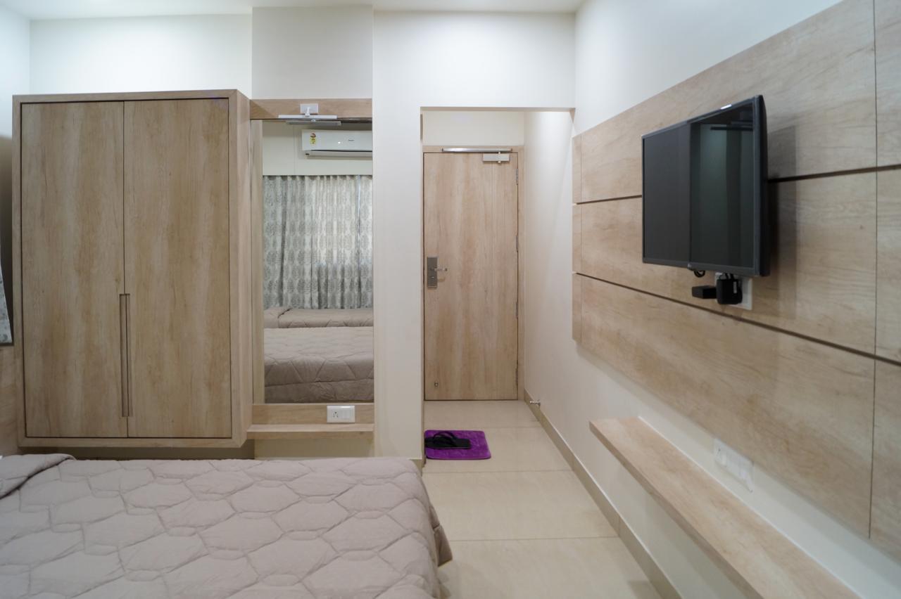 Hotel Midtown فَدودارا المظهر الخارجي الصورة