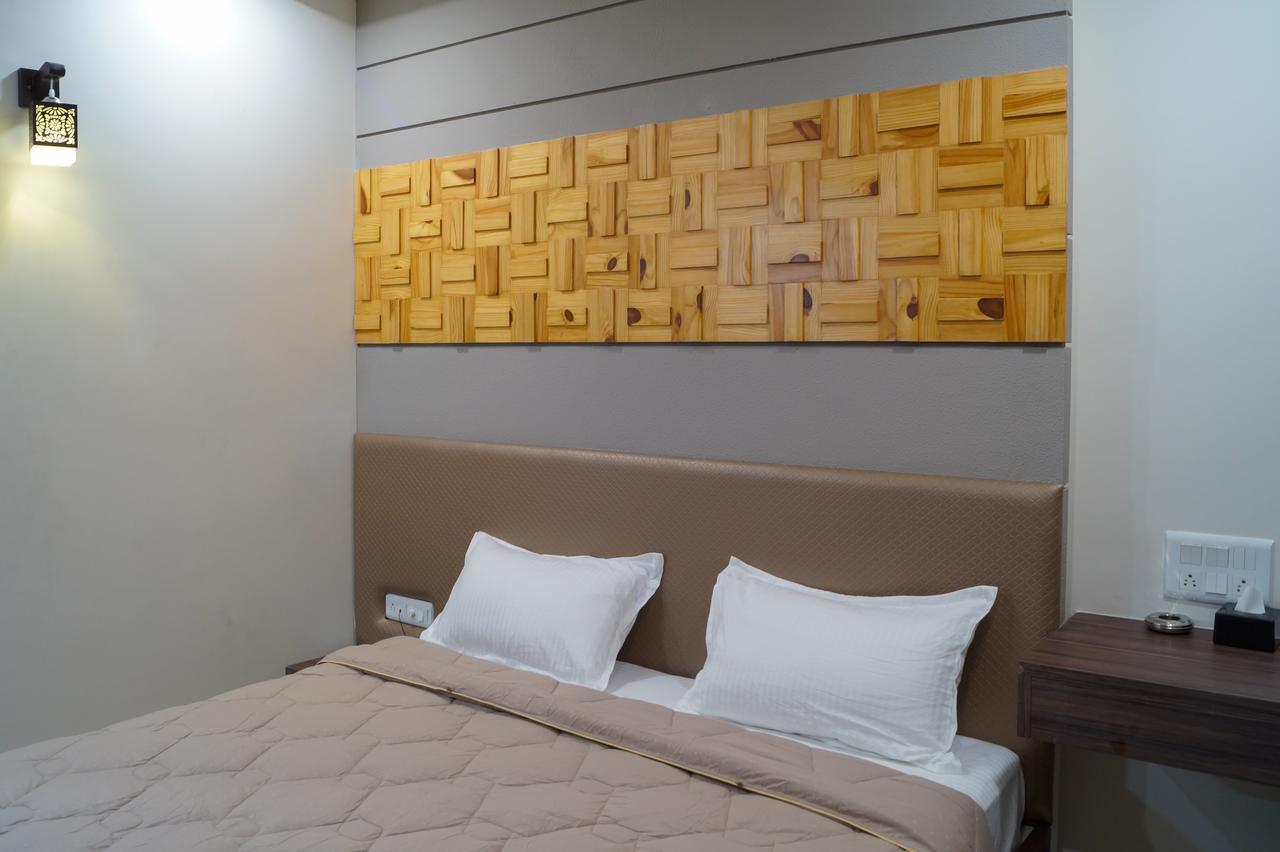 Hotel Midtown فَدودارا المظهر الخارجي الصورة